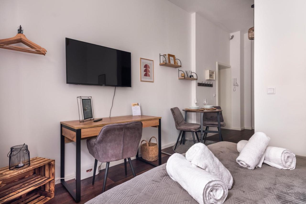 Central Apartment In Heart Of เบอร์ลิน ภายนอก รูปภาพ