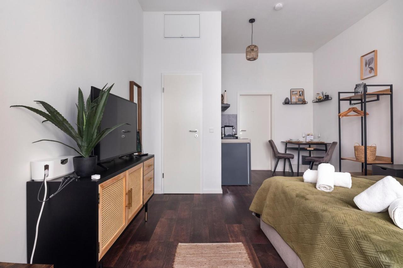 Central Apartment In Heart Of เบอร์ลิน ภายนอก รูปภาพ